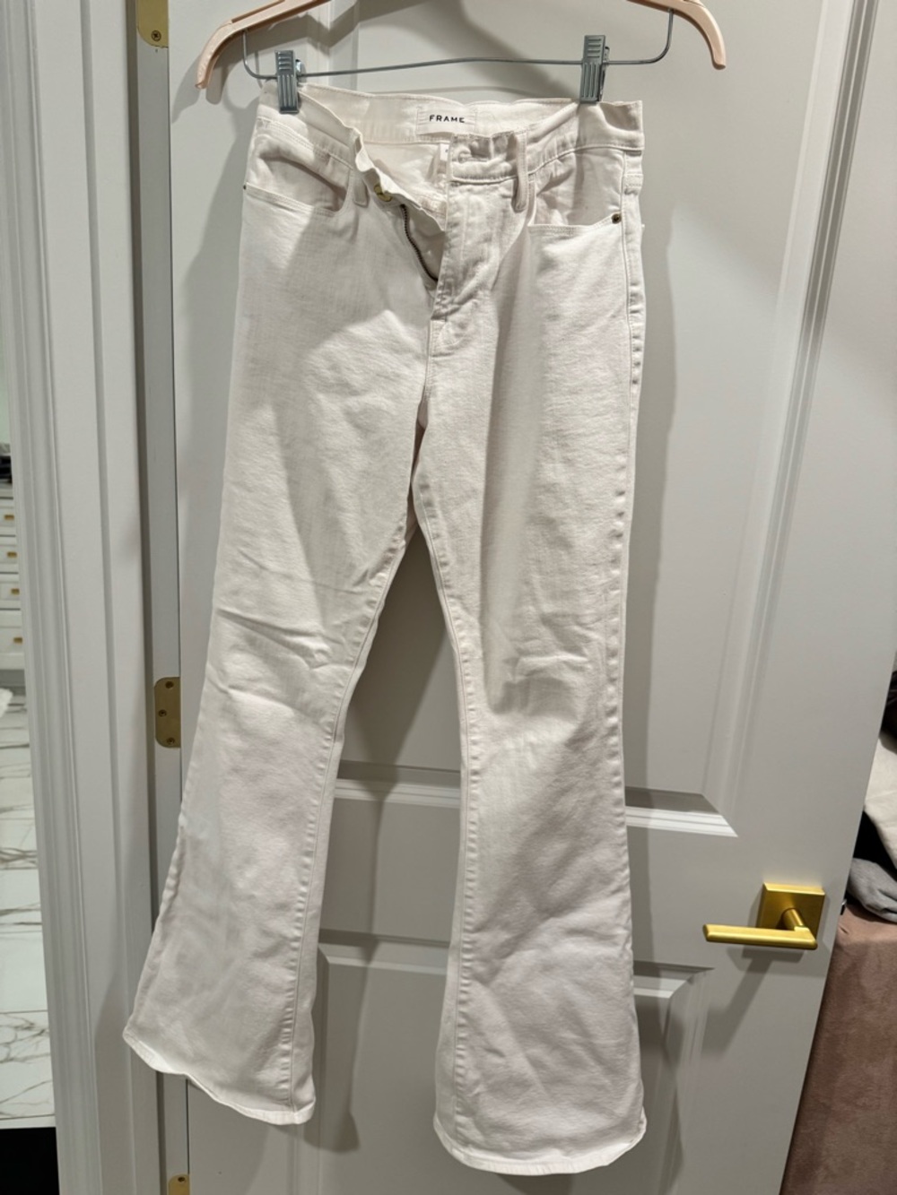 Frame Le High Flare Denim White Flared High-Rise Jeans